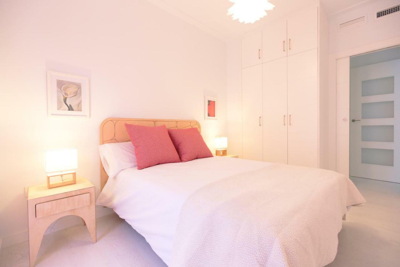 Apartamento De Diseno Con Jacuzzi Privado グラナダ エクステリア 写真